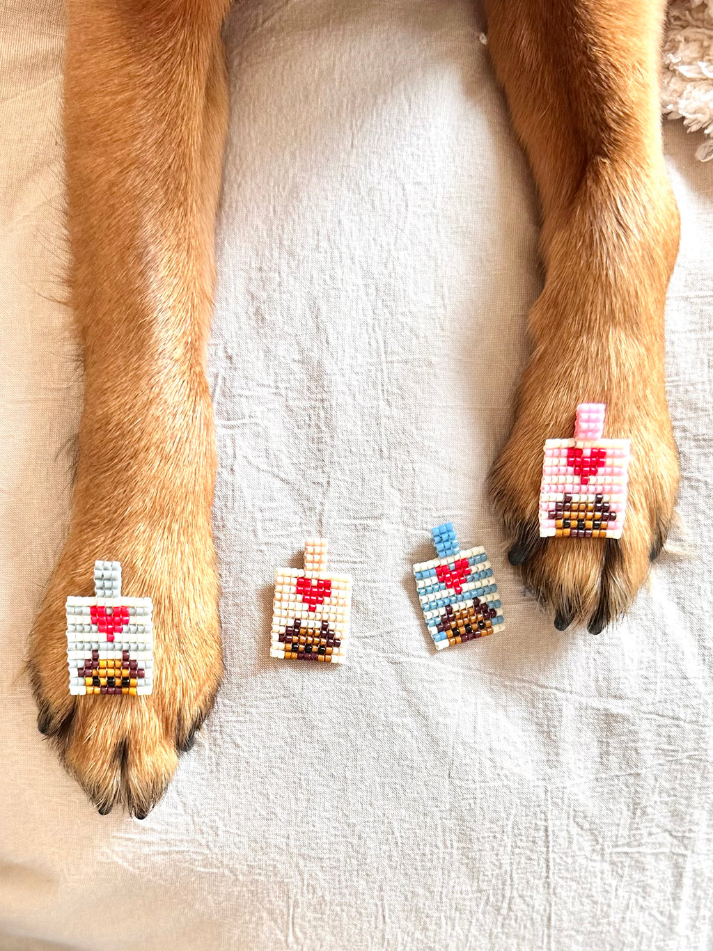 Hand-Woven Bead Charm: Peeking Pups (Nautical Edition)