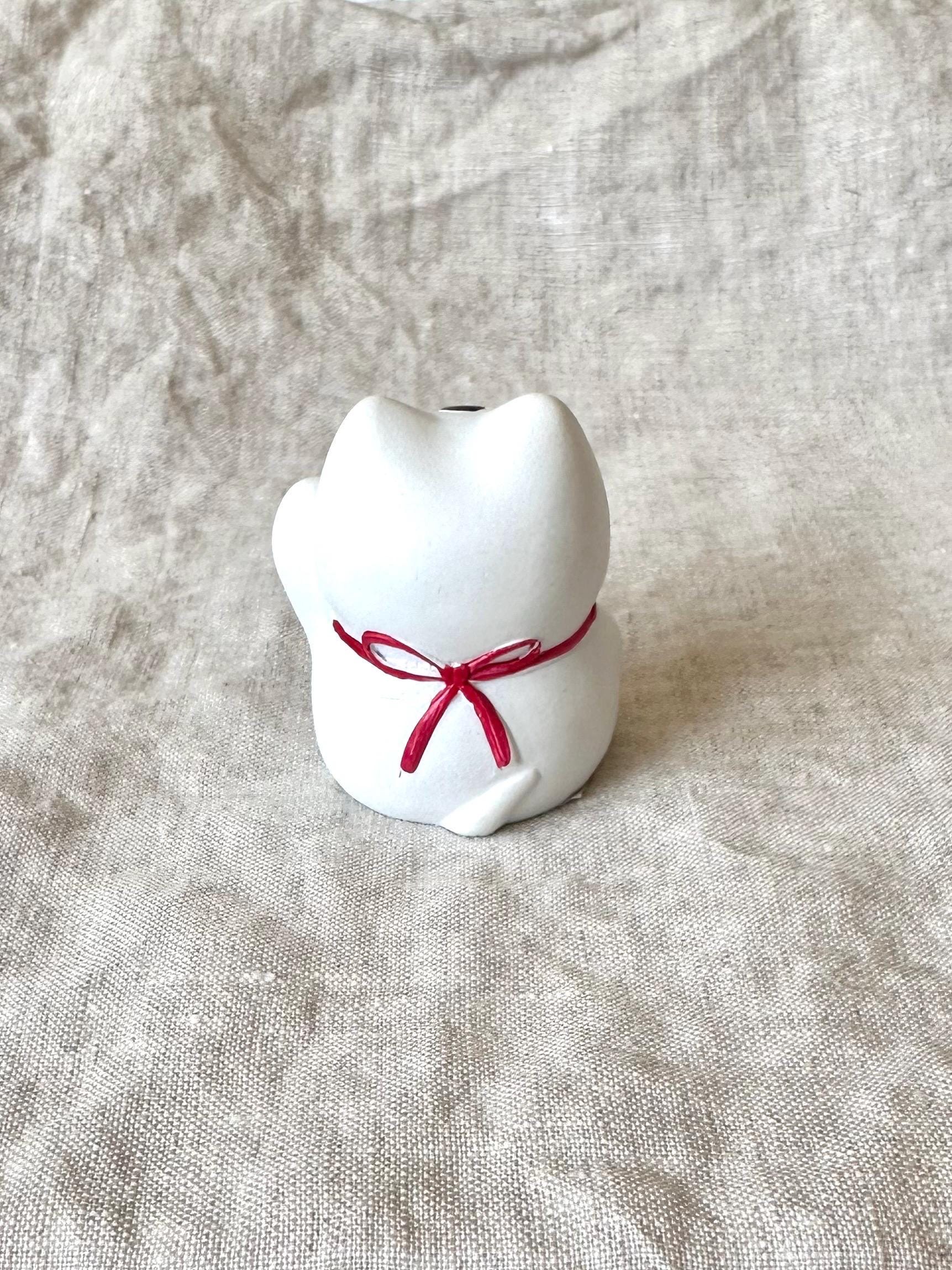 Lucky Cat Statue